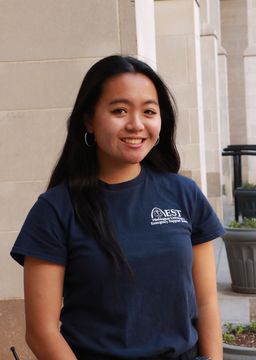 Lucy Wei's Profile Picture